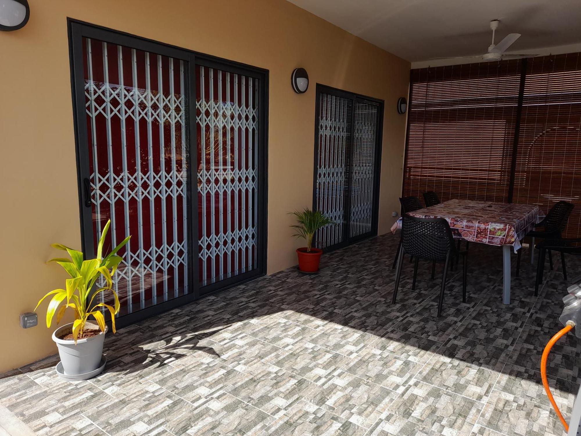 טרו או ביש Villa Paprika מראה חיצוני תמונה