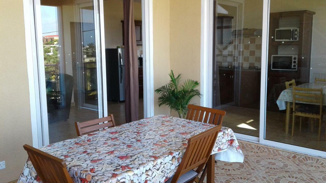 טרו או ביש Villa Paprika מראה חיצוני תמונה